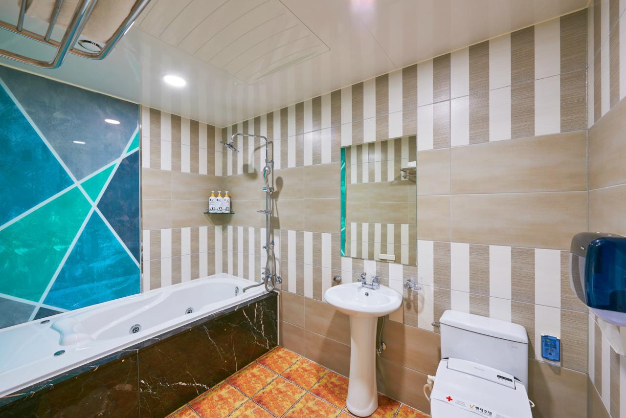 Venture Hotel Gwangju Metropolitan City Exteriör bild