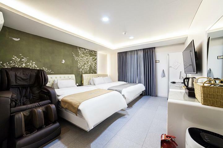 Venture Hotel Gwangju Metropolitan City Exteriör bild