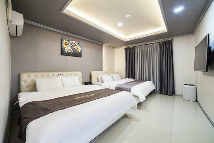 Venture Hotel Gwangju Metropolitan City Exteriör bild