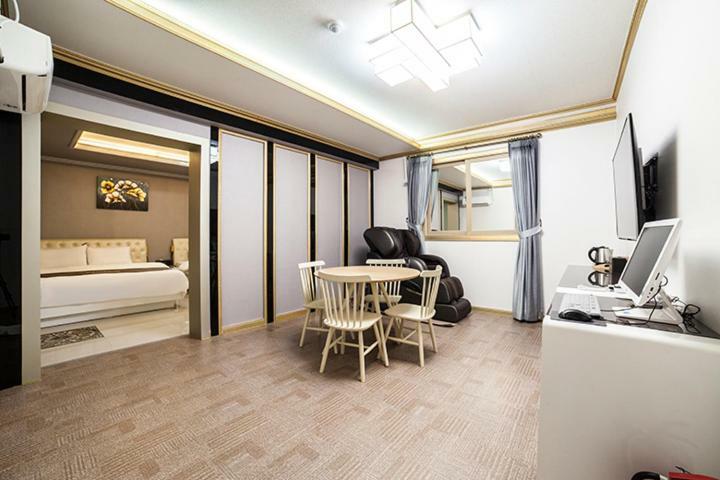 Venture Hotel Gwangju Metropolitan City Exteriör bild