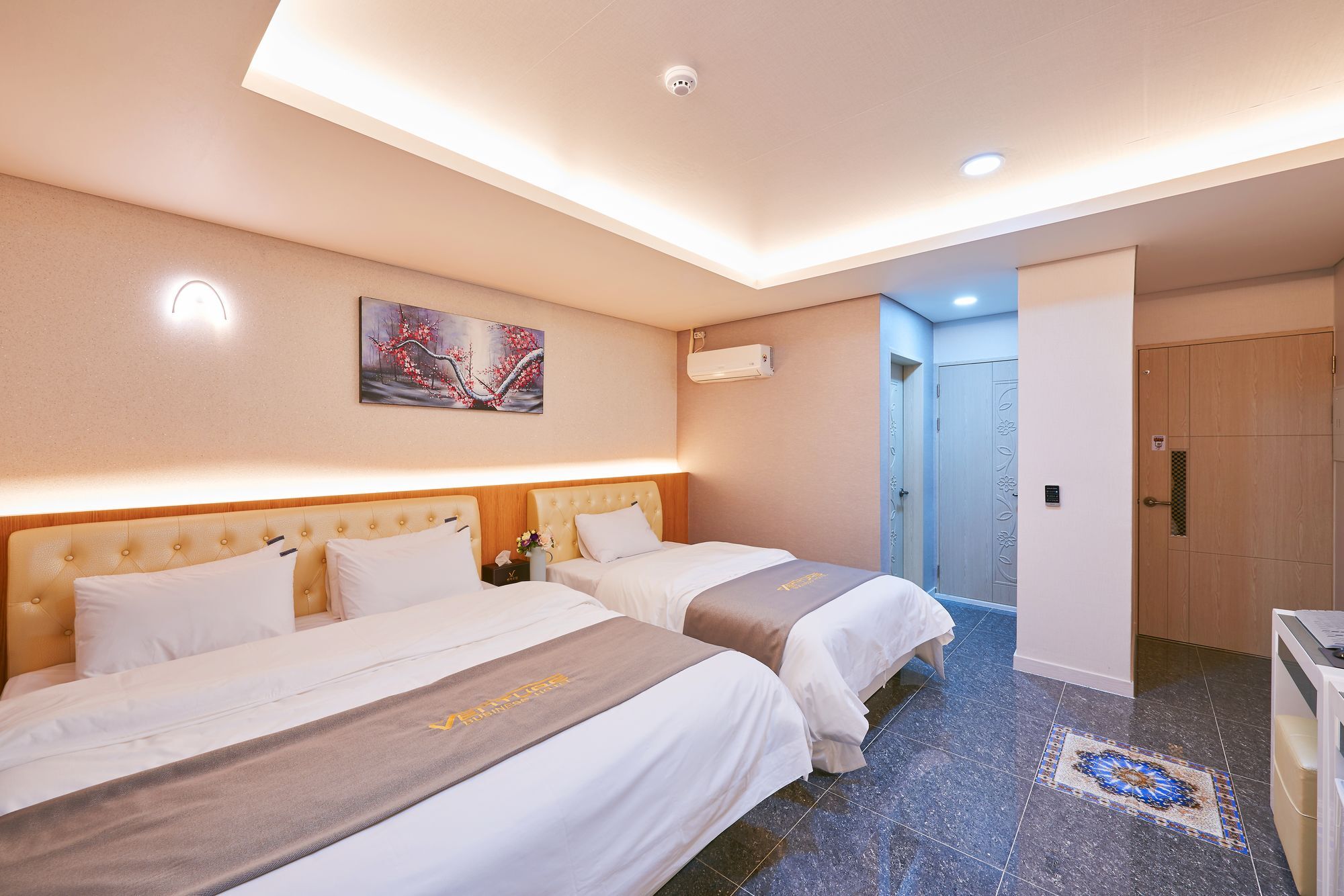 Venture Hotel Gwangju Metropolitan City Exteriör bild